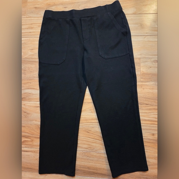 Democracy Pants - Democracy High Rise Pull-On Crop Pant Rayon/Nylon/Spandex Black Size L
